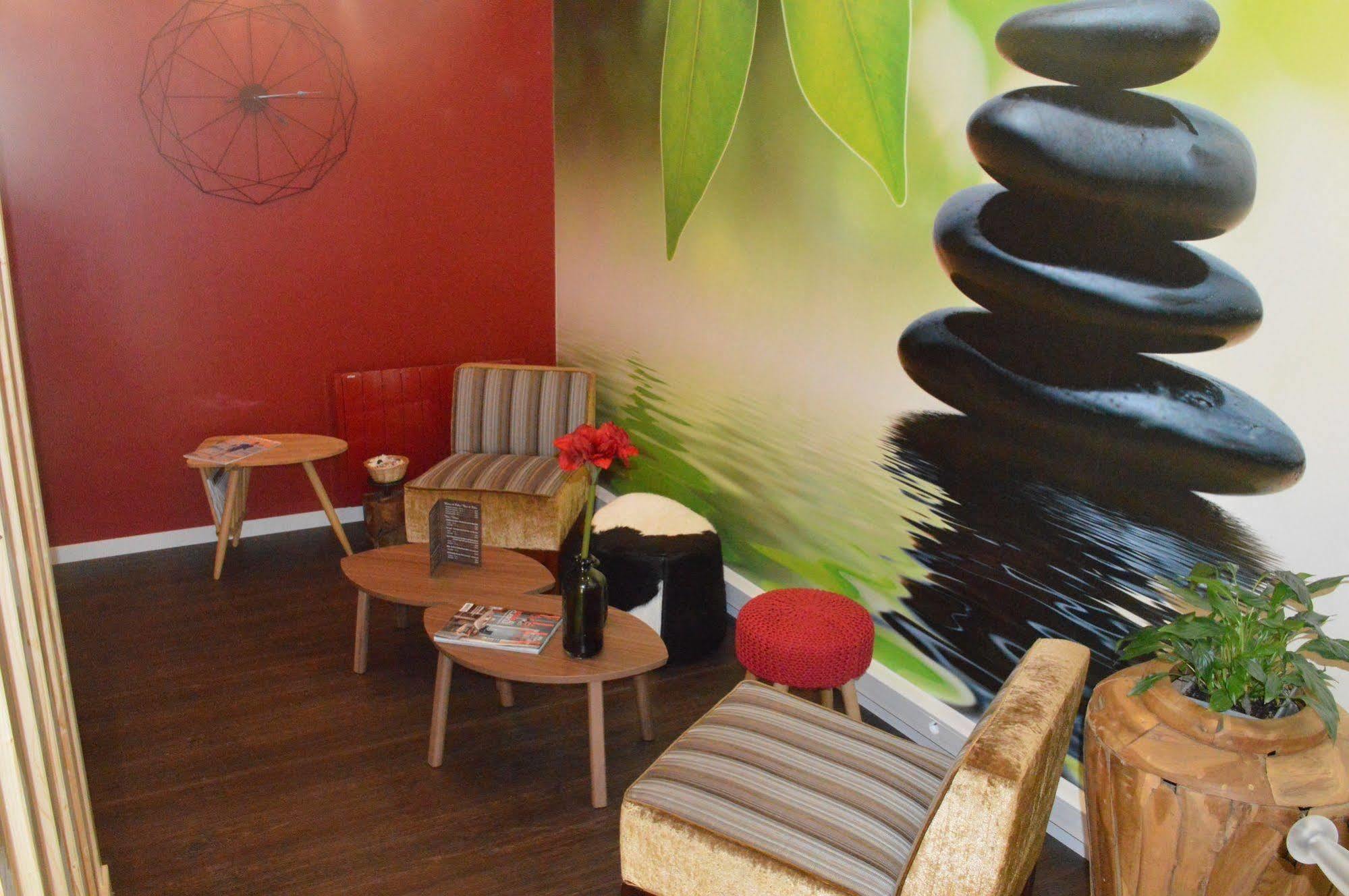 Ambassadeur Hotel - Cherbourg Port De Plaisance Ngoại thất bức ảnh