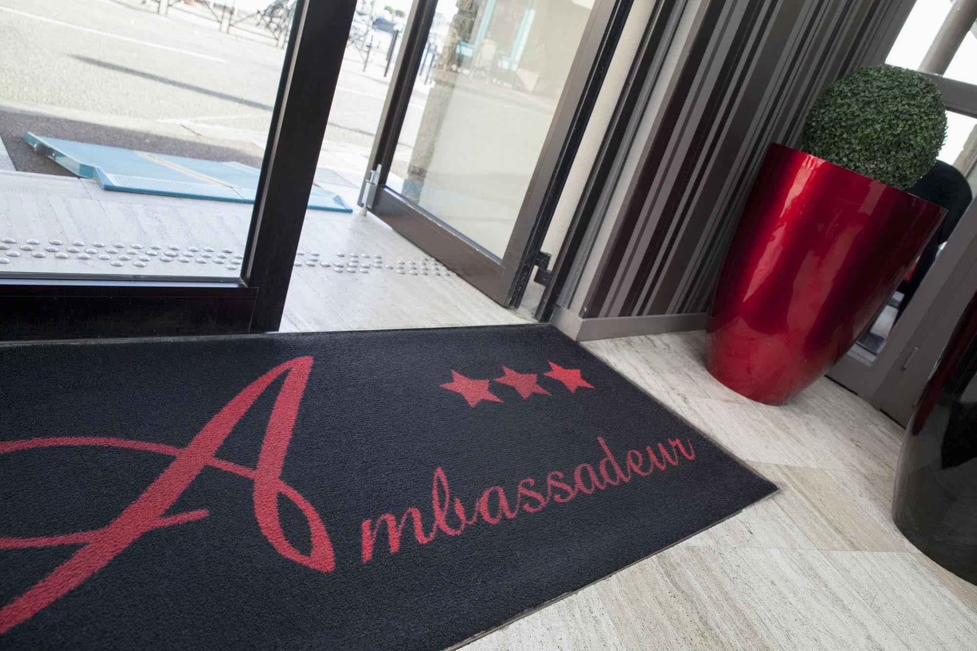 Ambassadeur Hotel - Cherbourg Port De Plaisance Ngoại thất bức ảnh