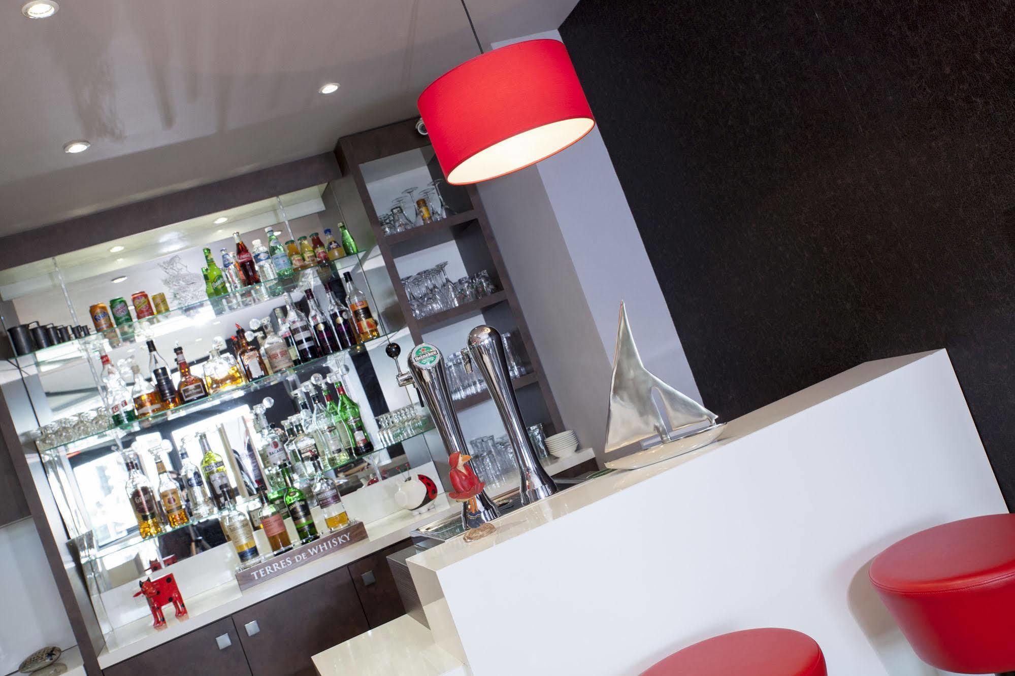 Ambassadeur Hotel - Cherbourg Port De Plaisance Ngoại thất bức ảnh